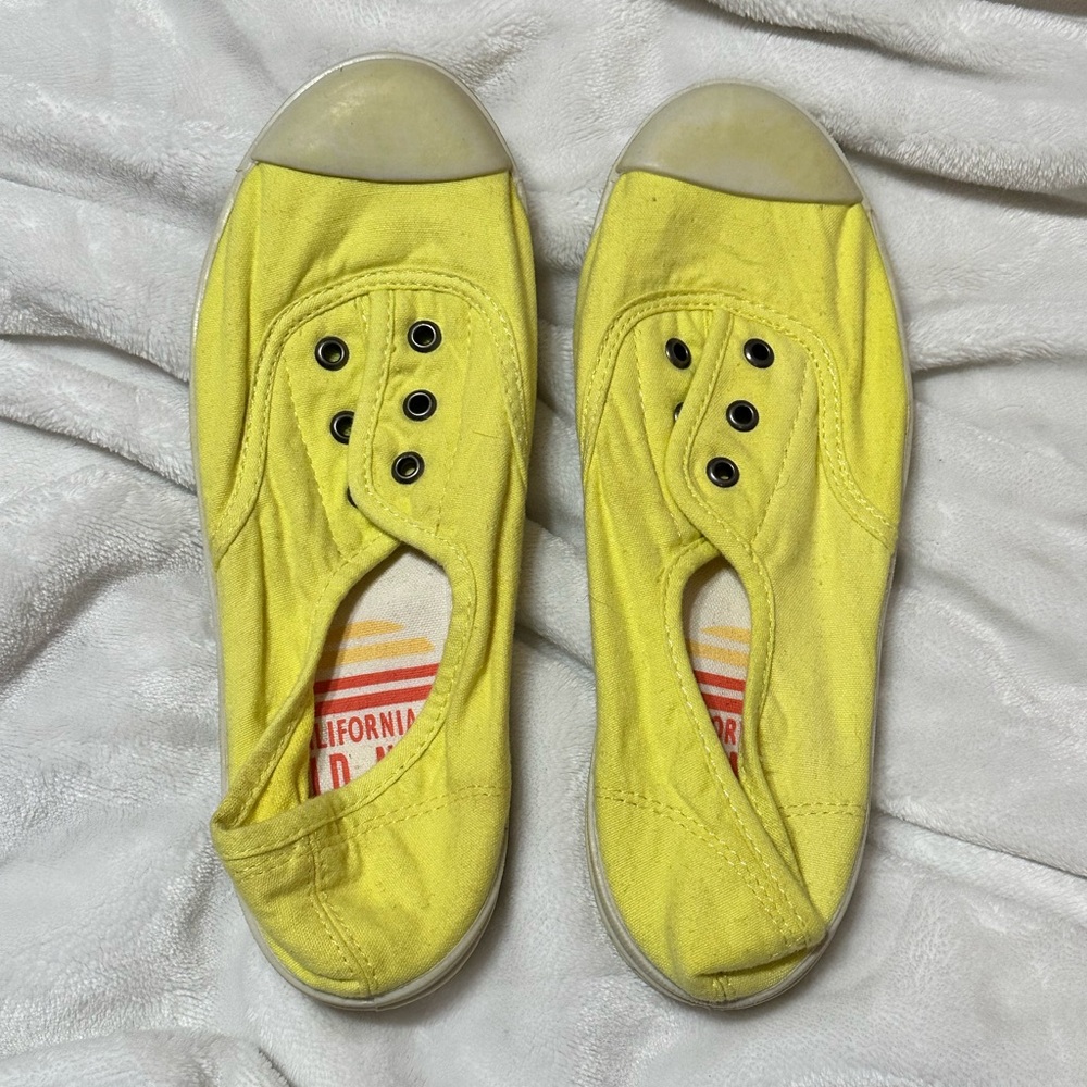 Old Navy slip on shoes